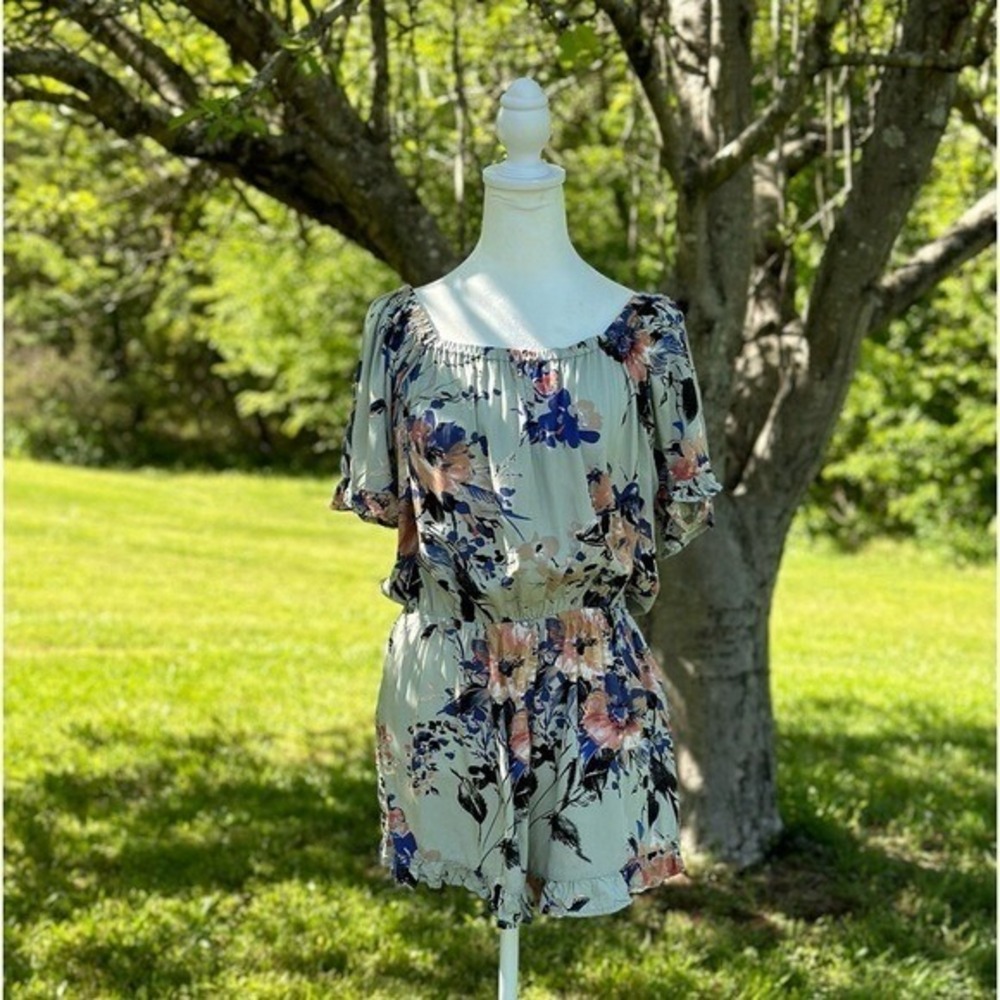 Umgee Women's Floral Short Sleeve Off the Shoulder Ruffled Romper Size Medium